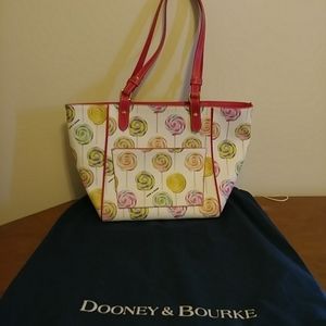 Dooney & Bourke purse